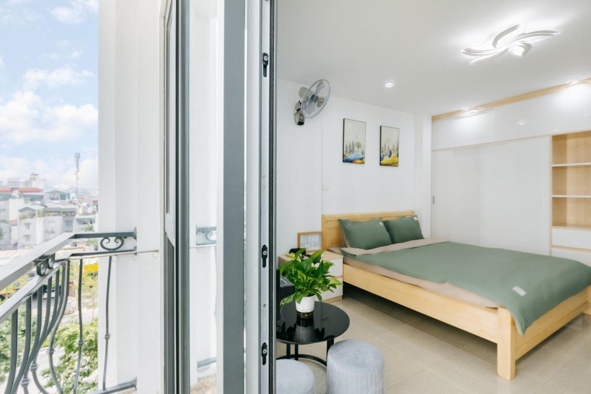 9 Light Apartment Hanoi Exterior photo